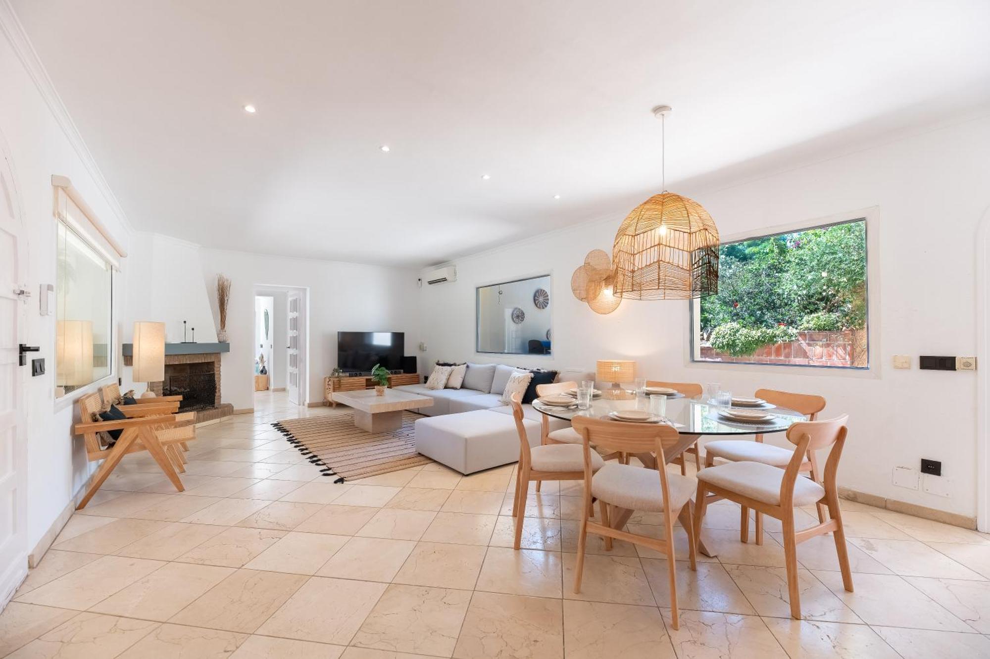 New Beachside With Private Pool Villa *