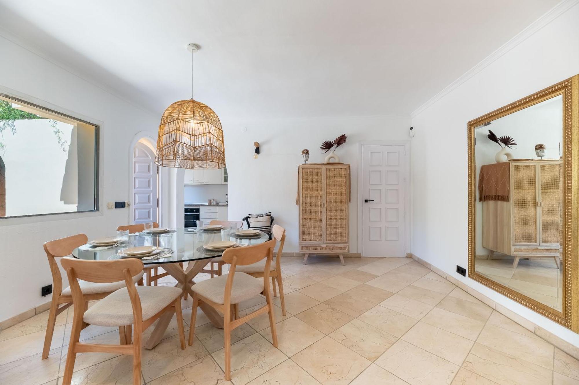 New Beachside With Private Pool * Marbella
