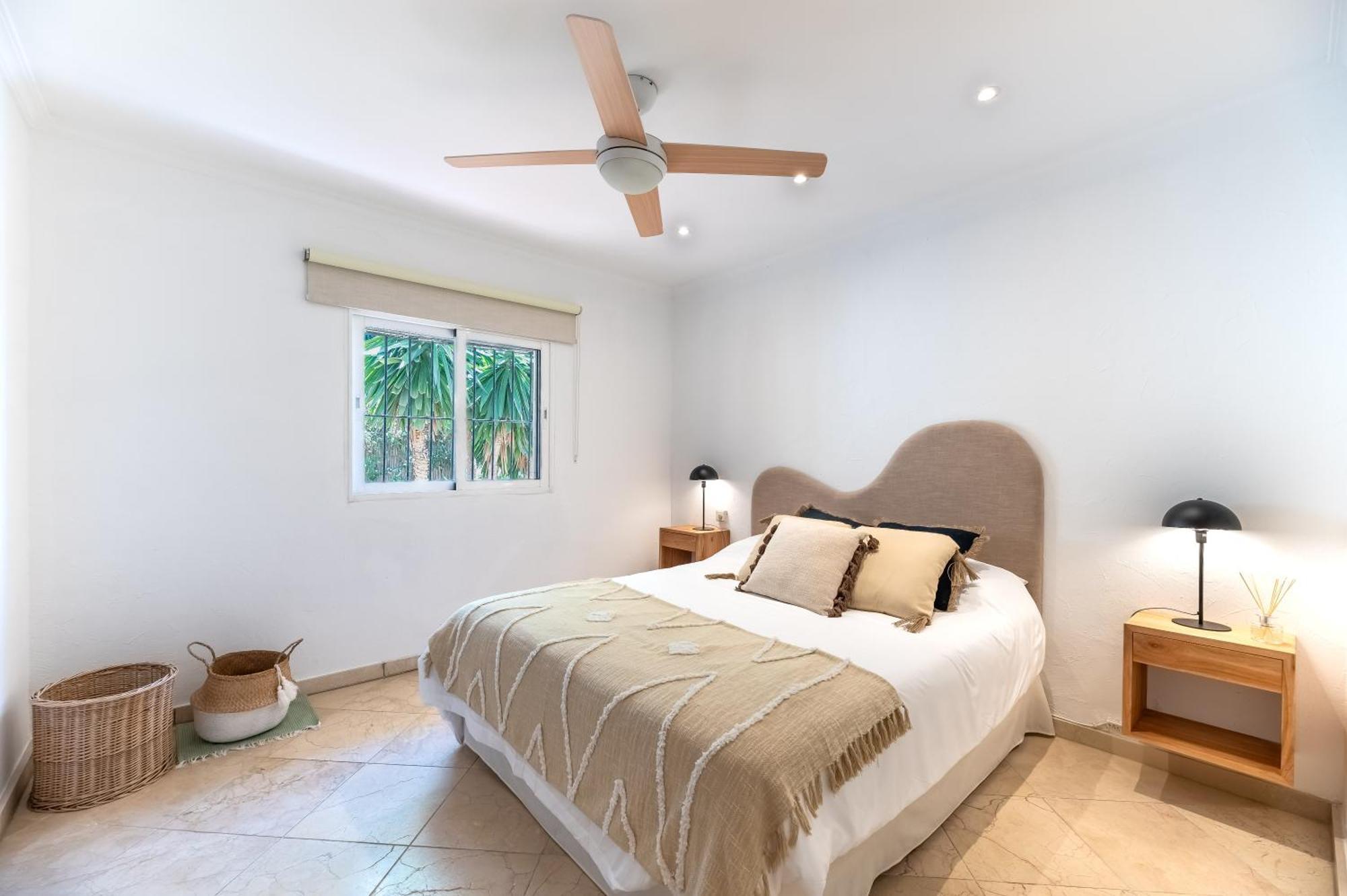 New Beachside With Private Pool Villa
