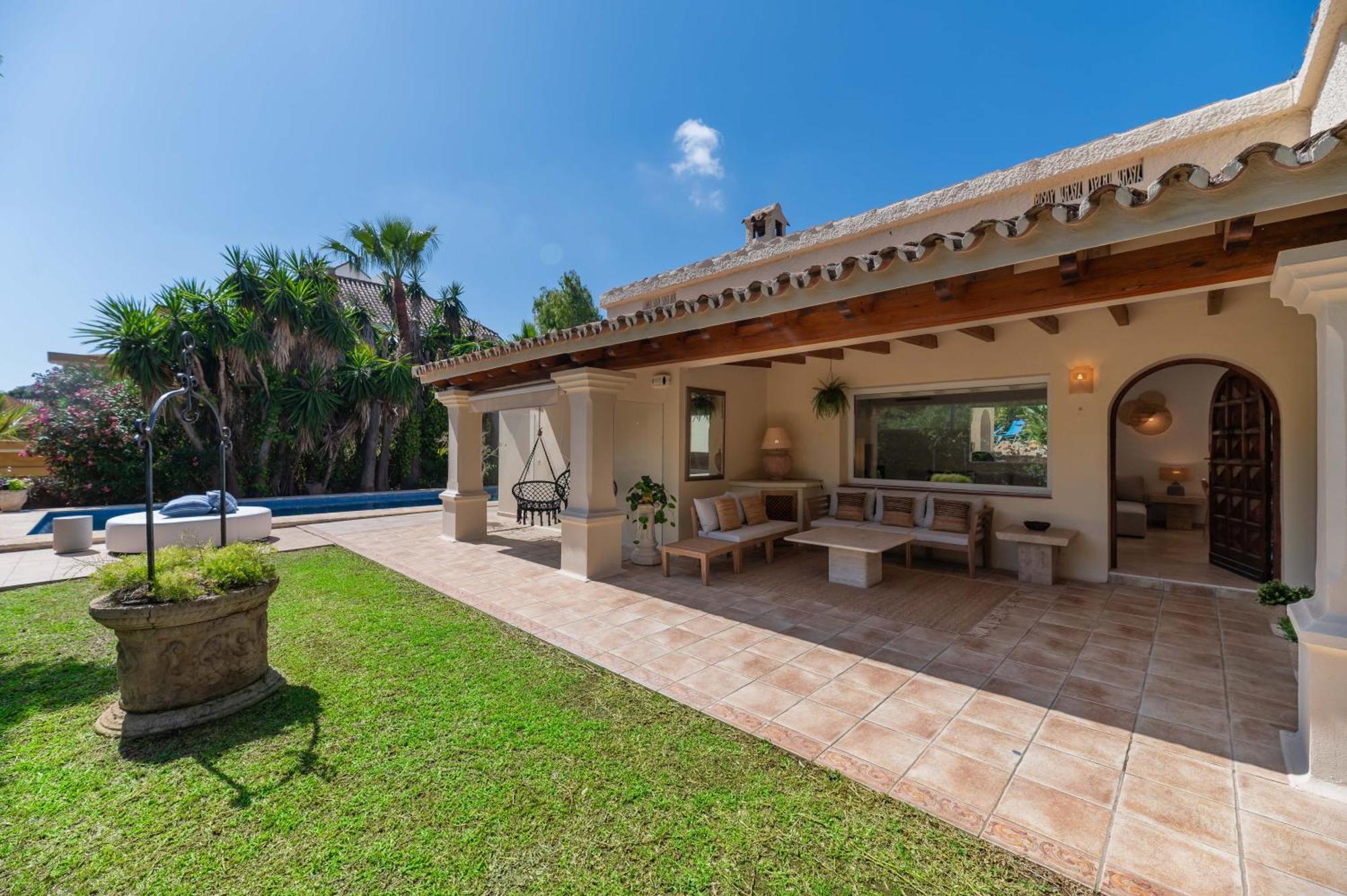 Villa New Beachside With Private Pool Marbella